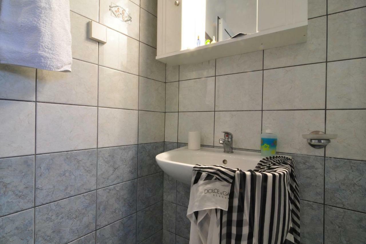 Rolandos Apartments Agios Gordios  Ngoại thất bức ảnh
